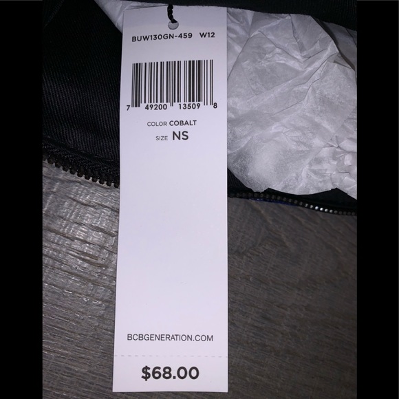 NWT BCBG Generation Electric Sequin Clutch - Picture 11 of 11